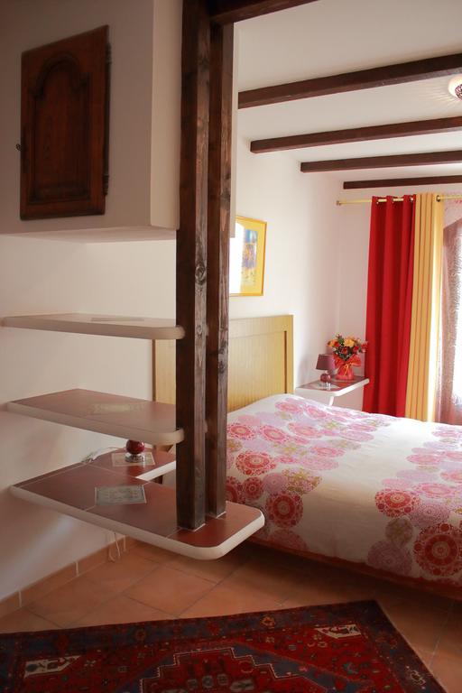 Chambres D'Hotes Le Clos Des Oliviers Sorbo-Ocagnano Exterior photo